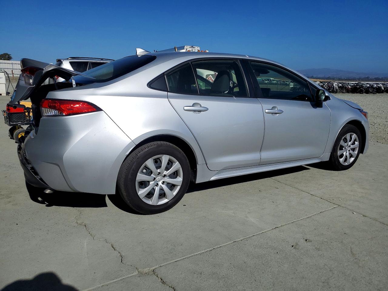 2024 TOYOTA COROLLA LE — снимка 3
