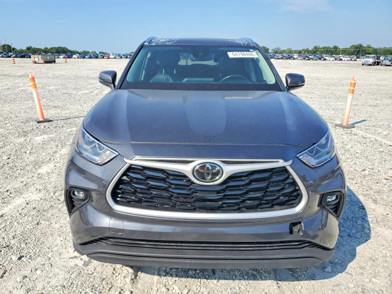 2021 TOYOTA HIGHLANDER XLE — снимка 5