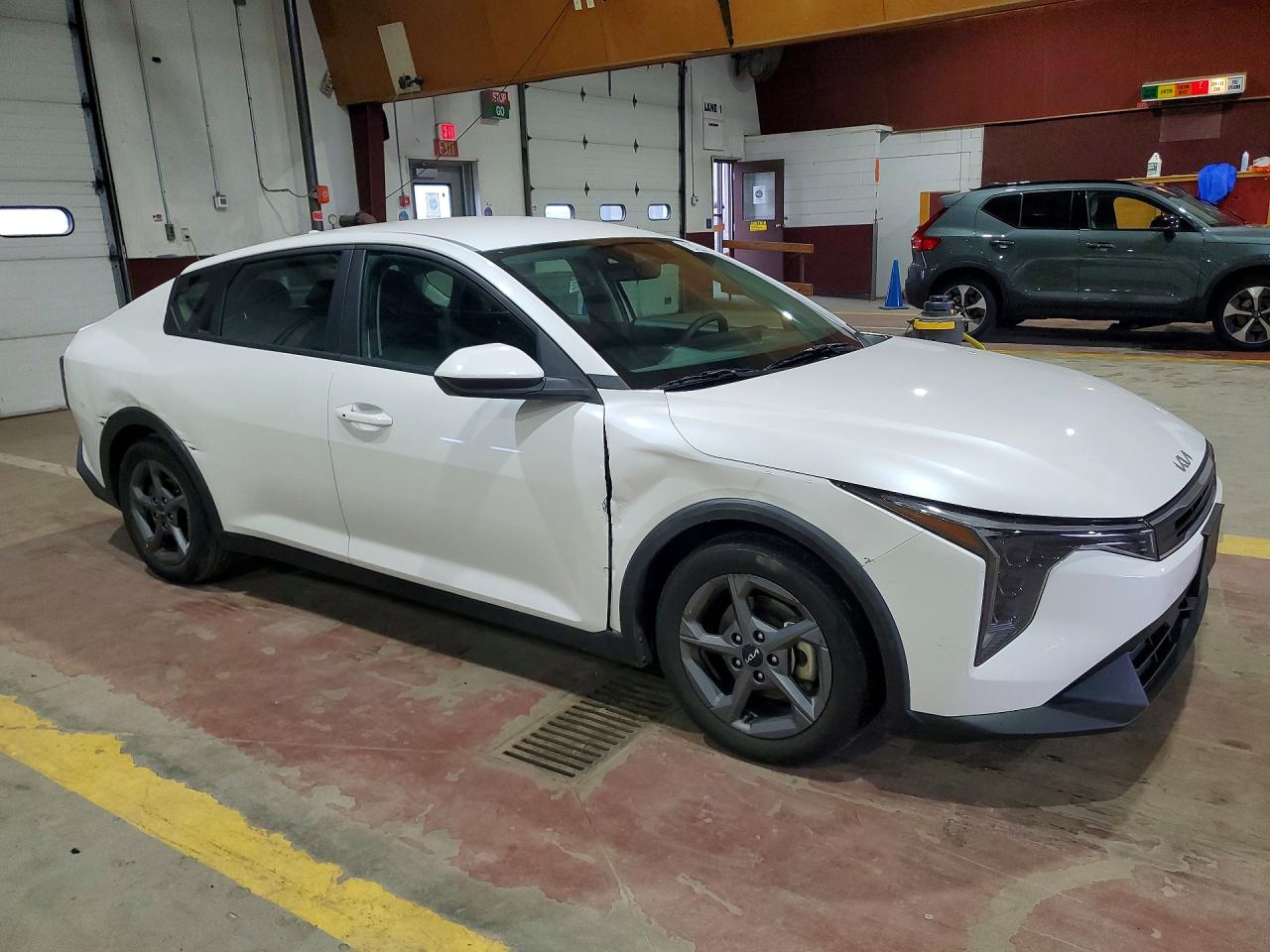 2025 KIA K4 LXS — снимка 4