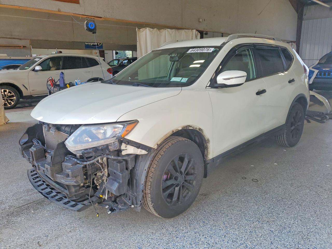 2016 NISSAN ROGUE SV
