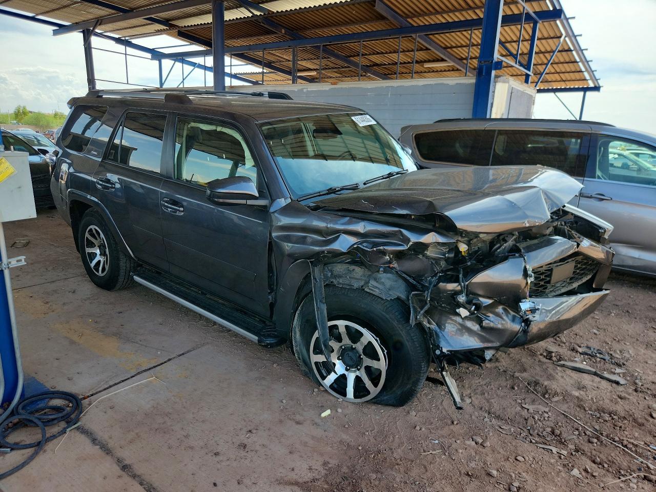 2023 TOYOTA 4RUNNER SR5 — снимка 4