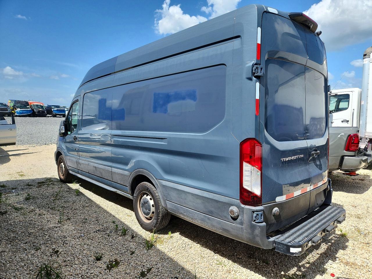 2020 FORD TRANSIT T-250 — снимка 2