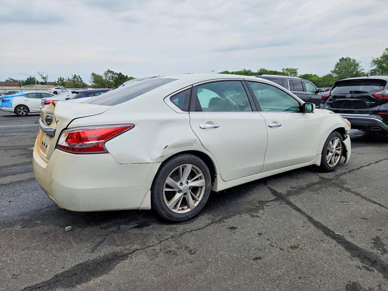 2015 NISSAN ALTIMA 2.5 SV — снимка 3