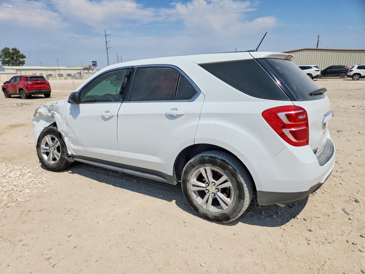 2017 CHEVROLET EQUINOX LS — снимка 2