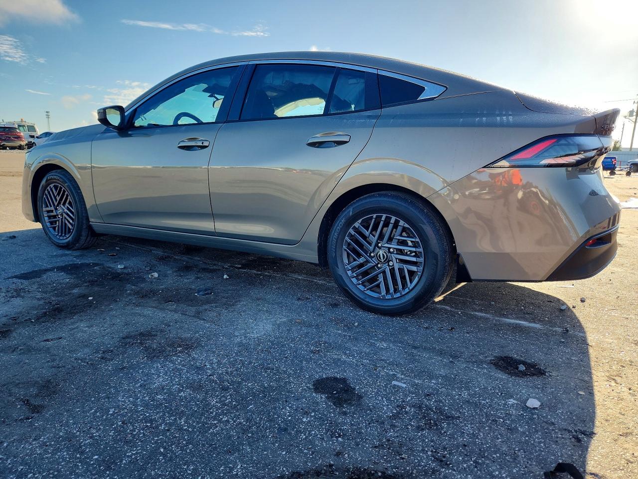 2026 NISSAN SENTRA SV — снимка 2