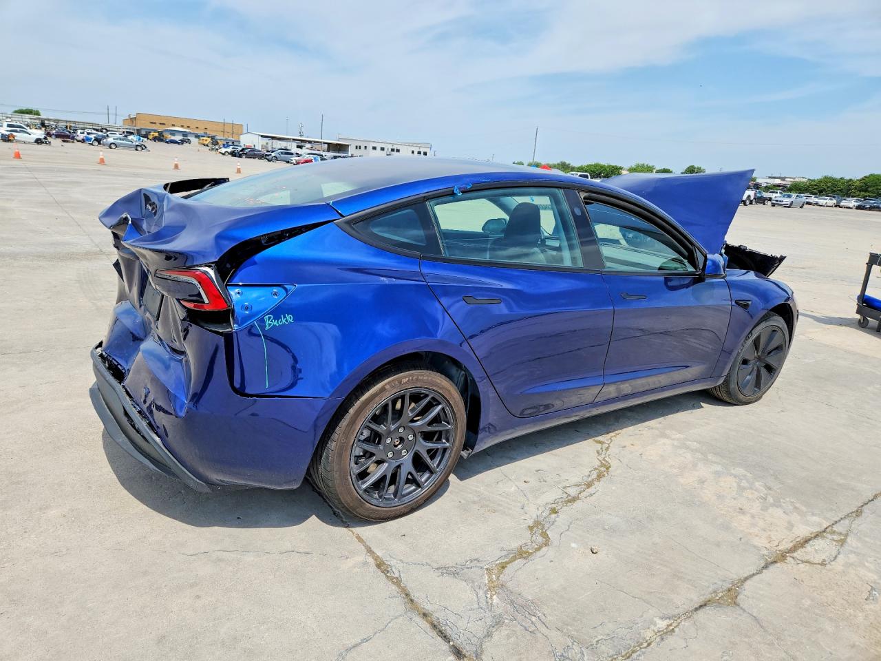 2025 TESLA MODEL 3 — снимка 3