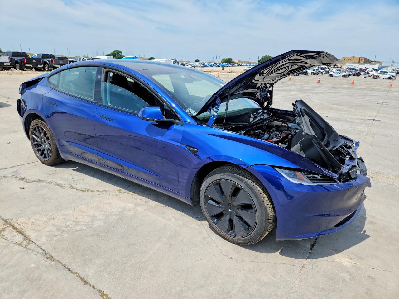2025 TESLA MODEL 3 — снимка 4