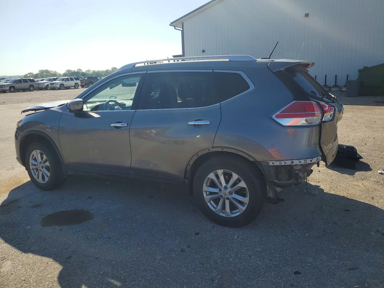 2016 NISSAN ROGUE SV — снимка 2