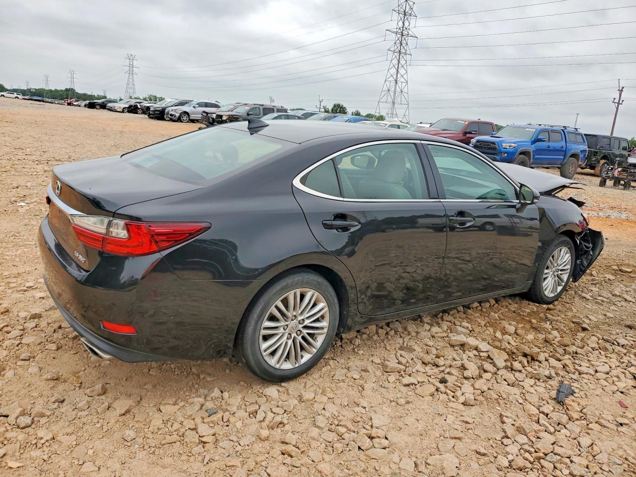 2017 LEXUS ES 350 — снимка 3