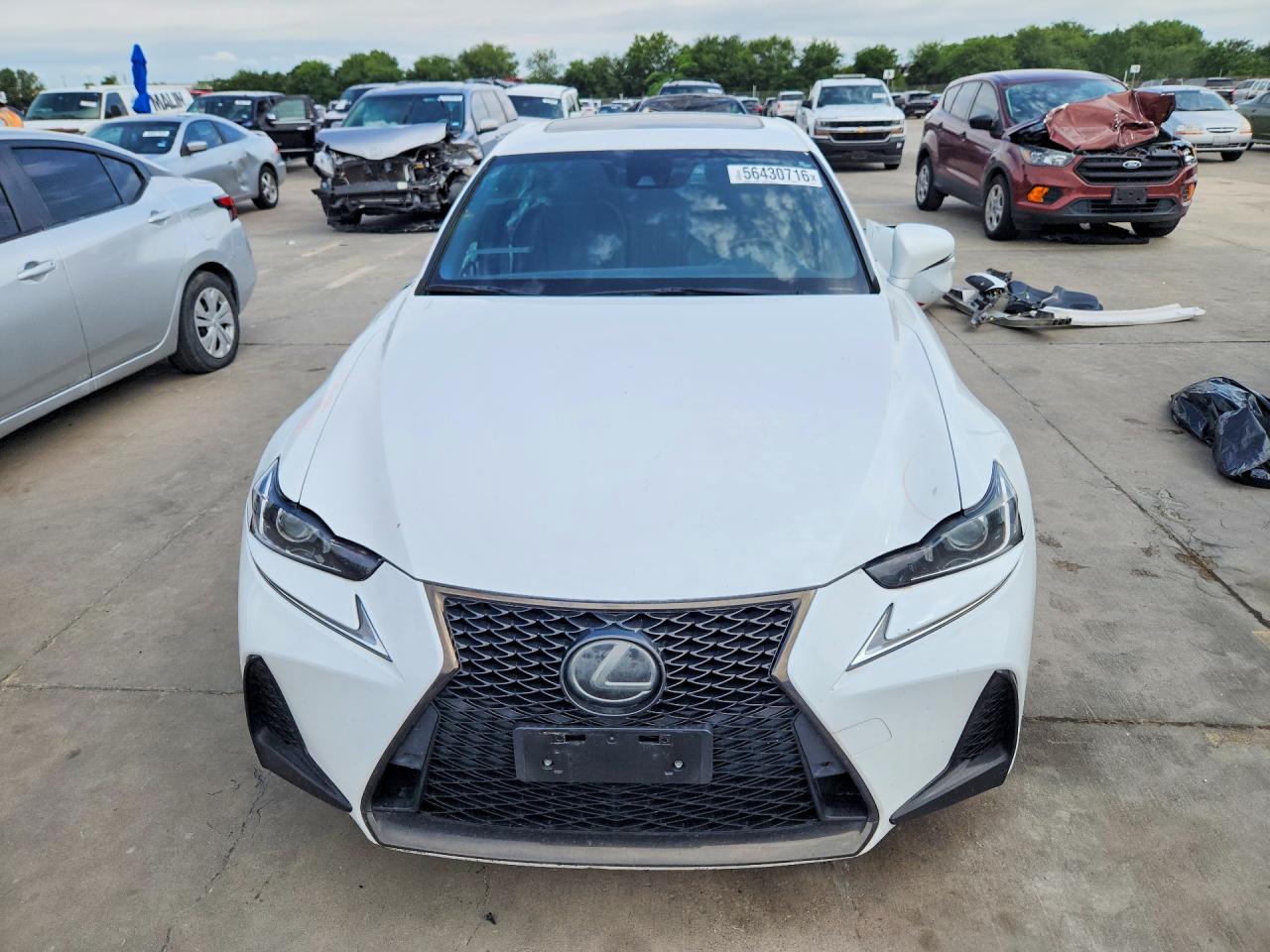 2019 LEXUS IS 300 — снимка 5