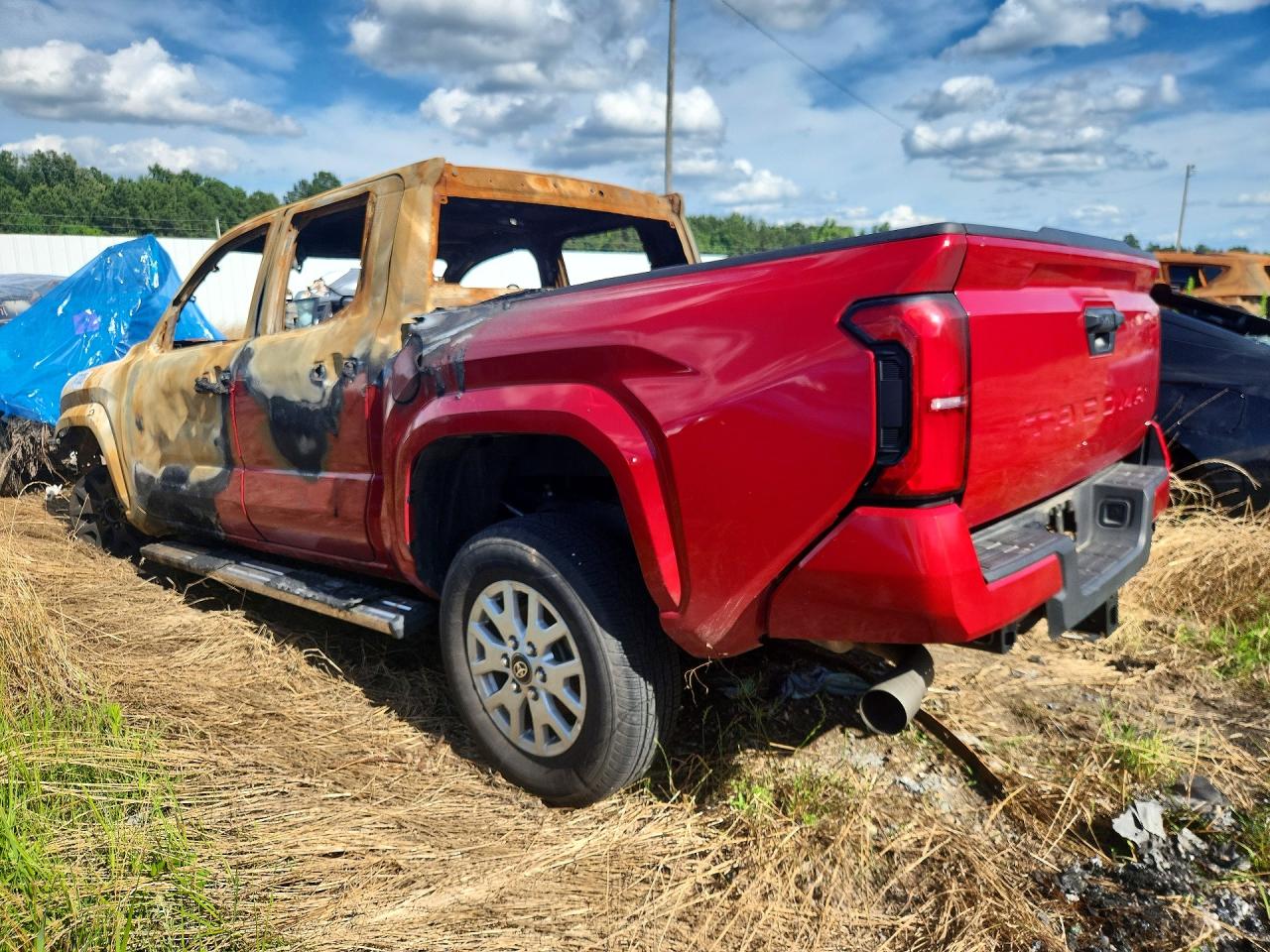 2025 TOYOTA TACOMA SR5 — снимка 2