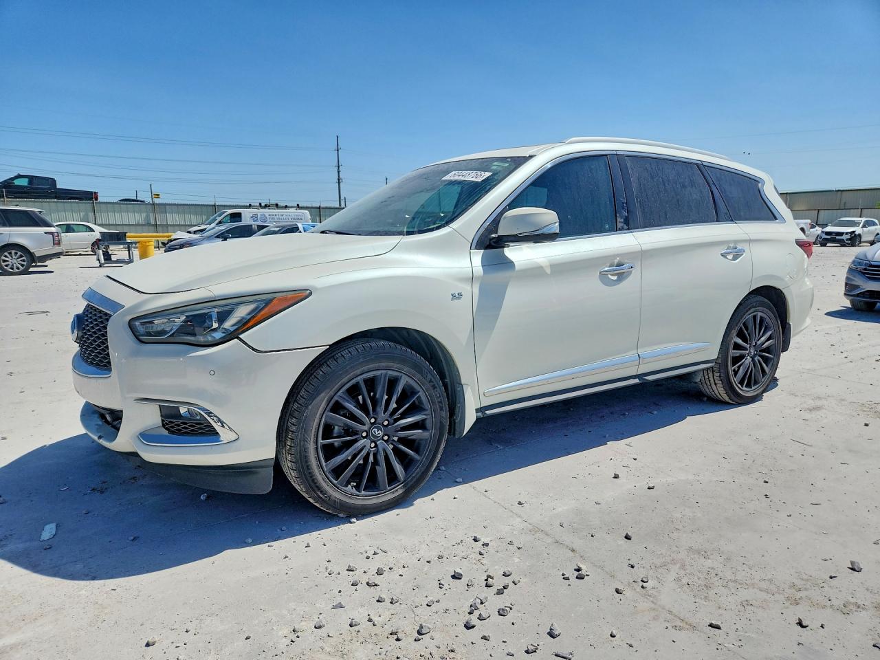 2017 INFINITI QX60 BASE