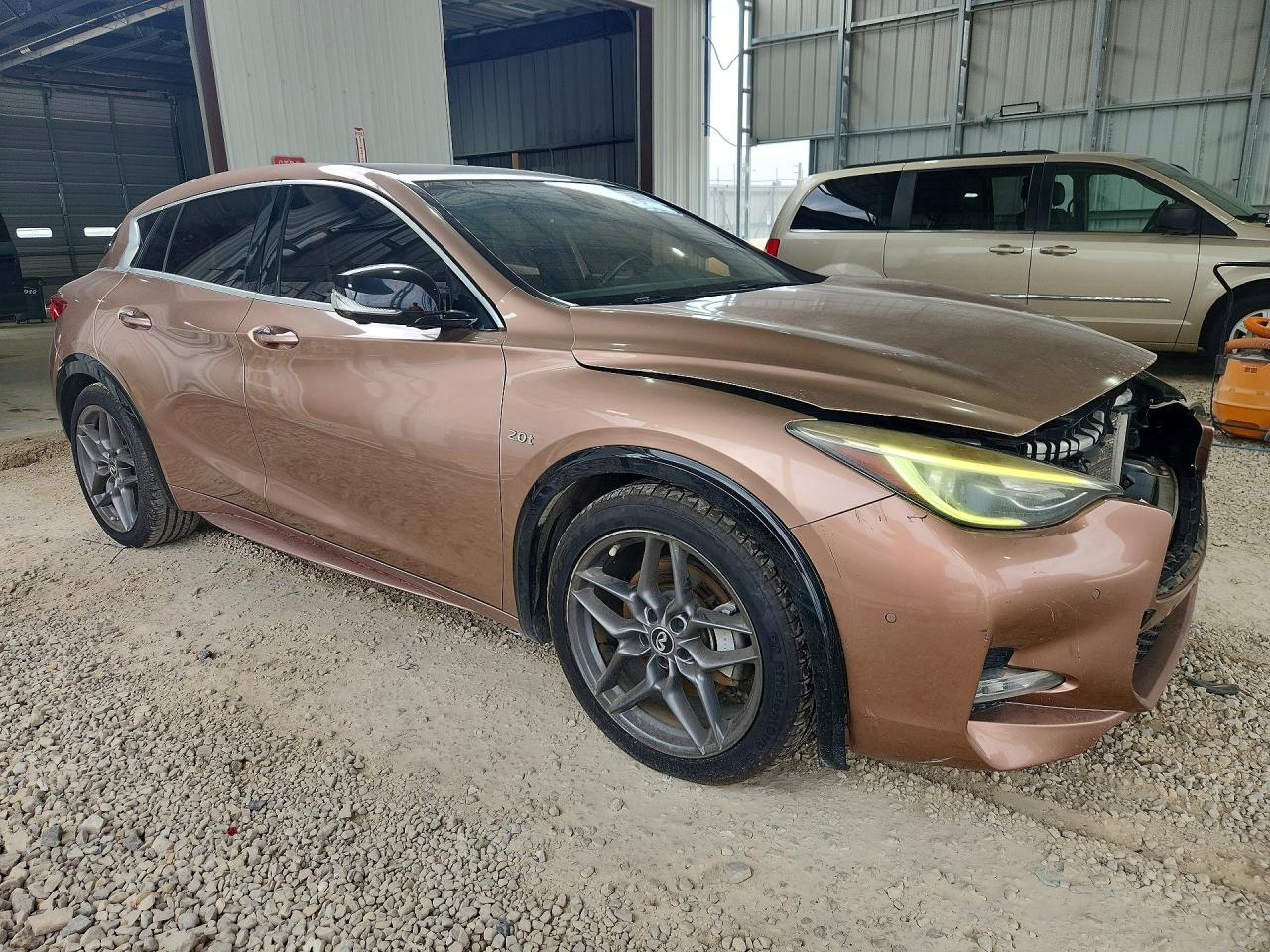 2017 INFINITI QX30 BASE — снимка 4