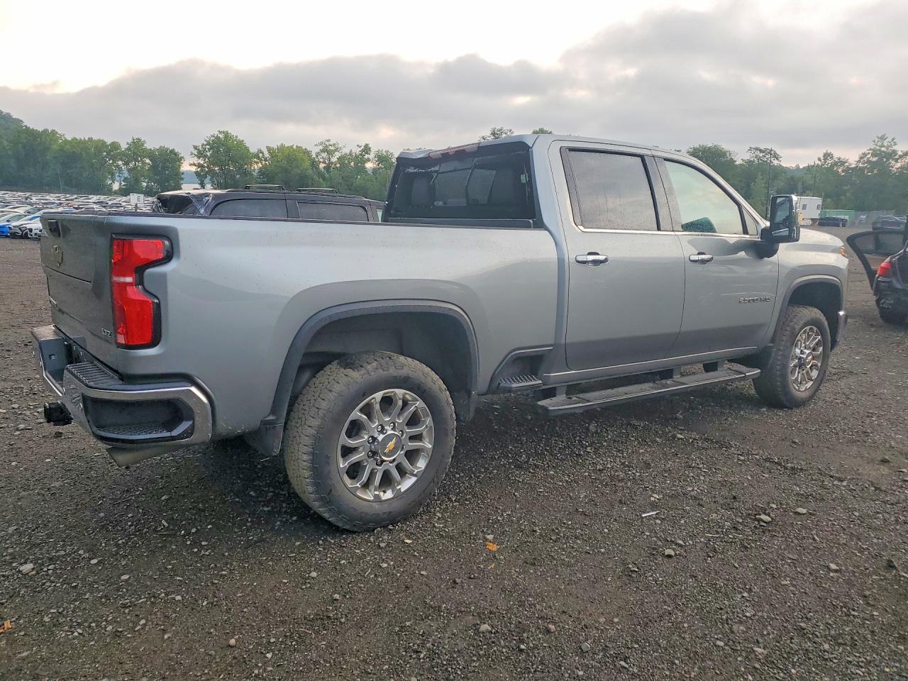 2025 CHEVROLET SILVERADO K2500 HEAVY DUTY LTZ — снимка 3