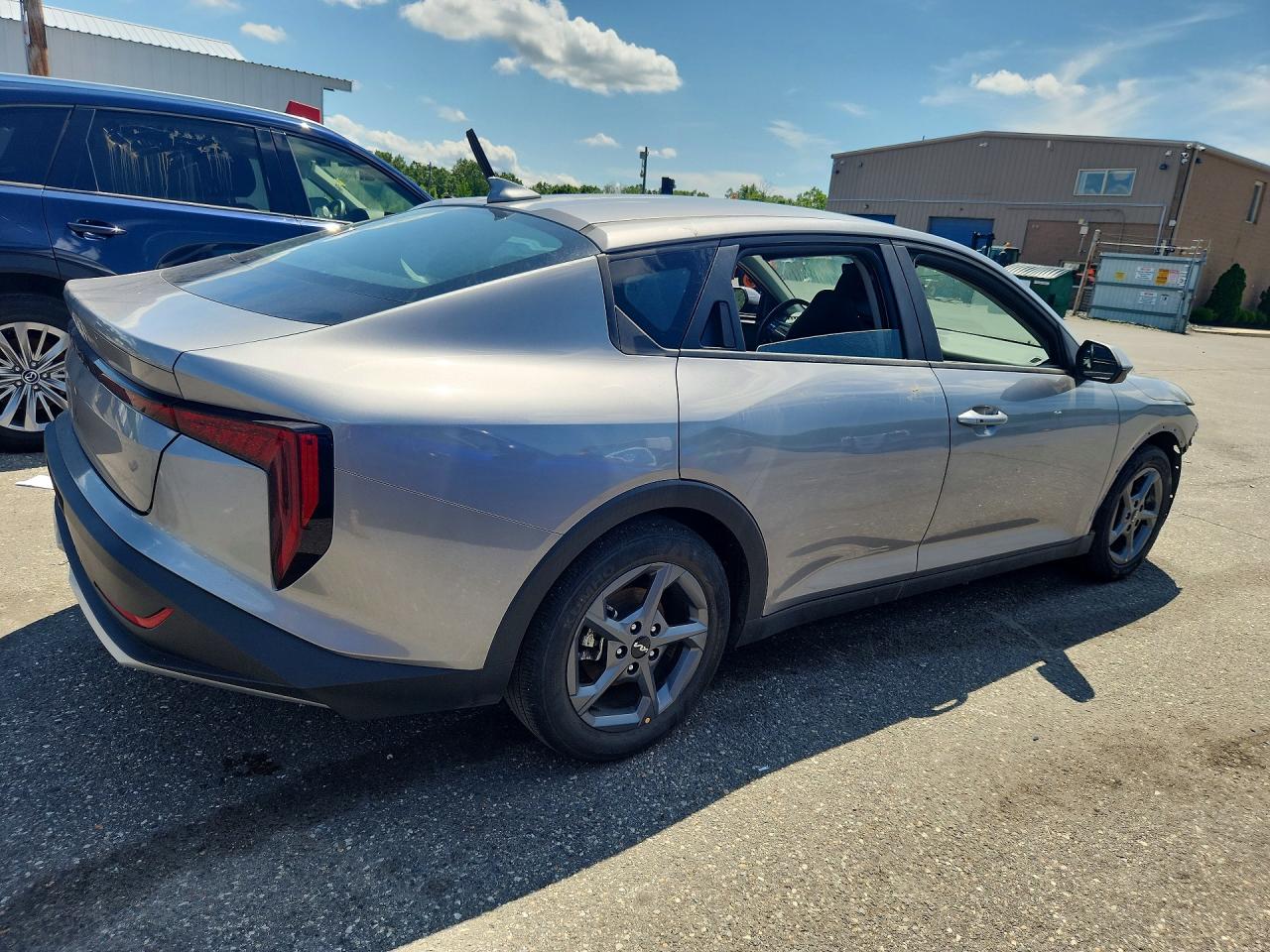 2025 KIA K4 LXS — снимка 3