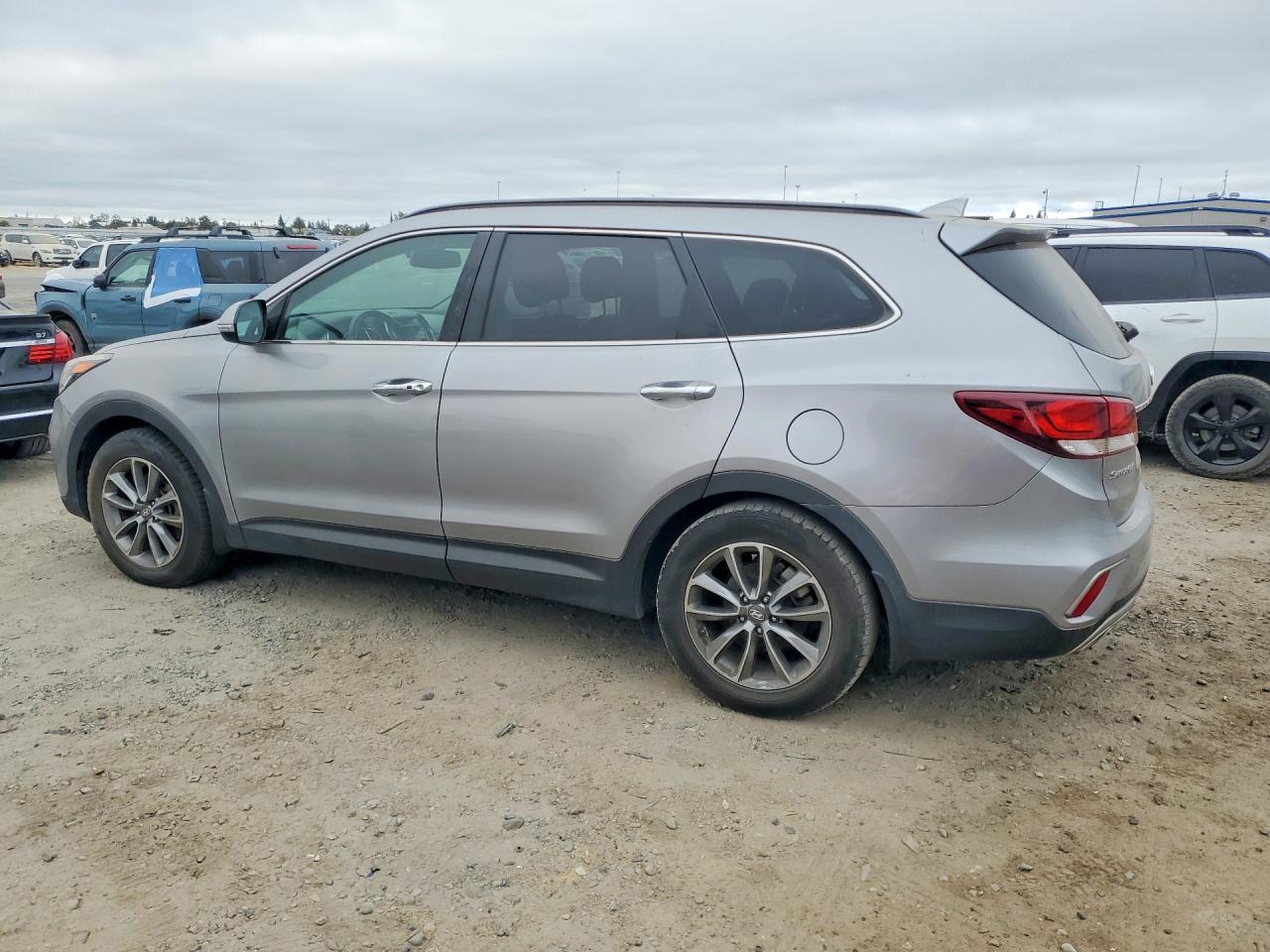 2018 HYUNDAI SANTA FE SE — снимка 2
