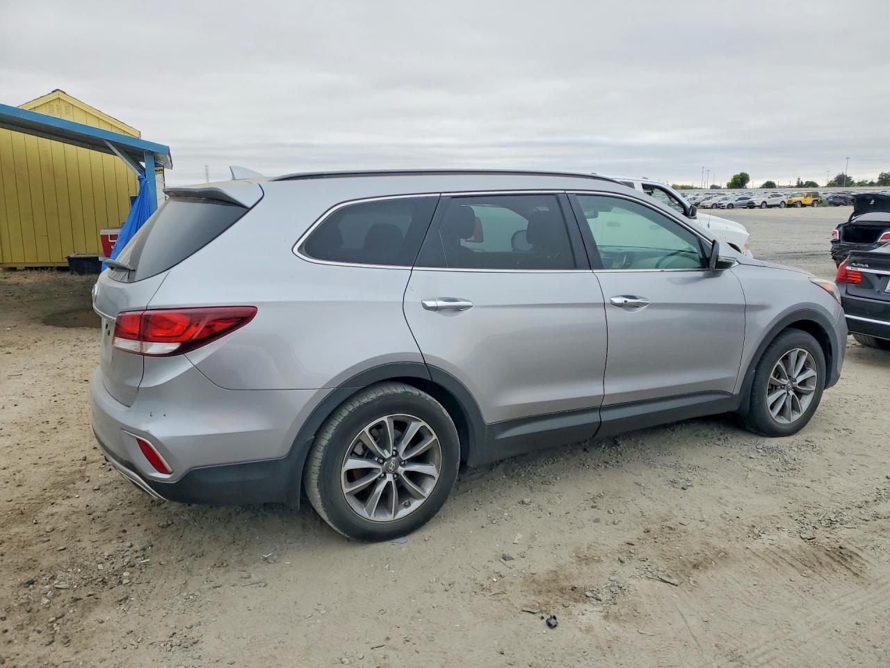 2018 HYUNDAI SANTA FE SE — снимка 3