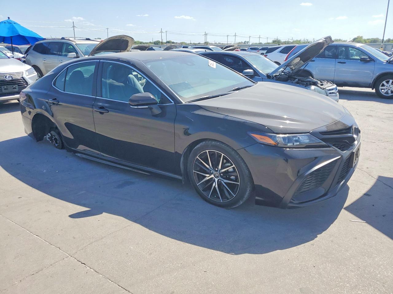2022 TOYOTA CAMRY SE — снимка 4