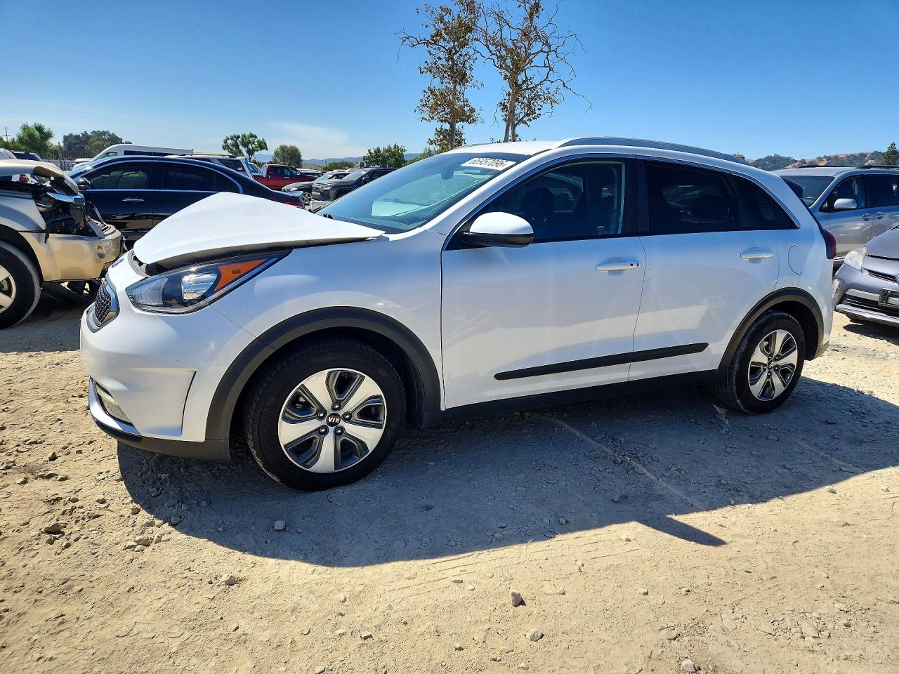 2019 KIA NIRO LX