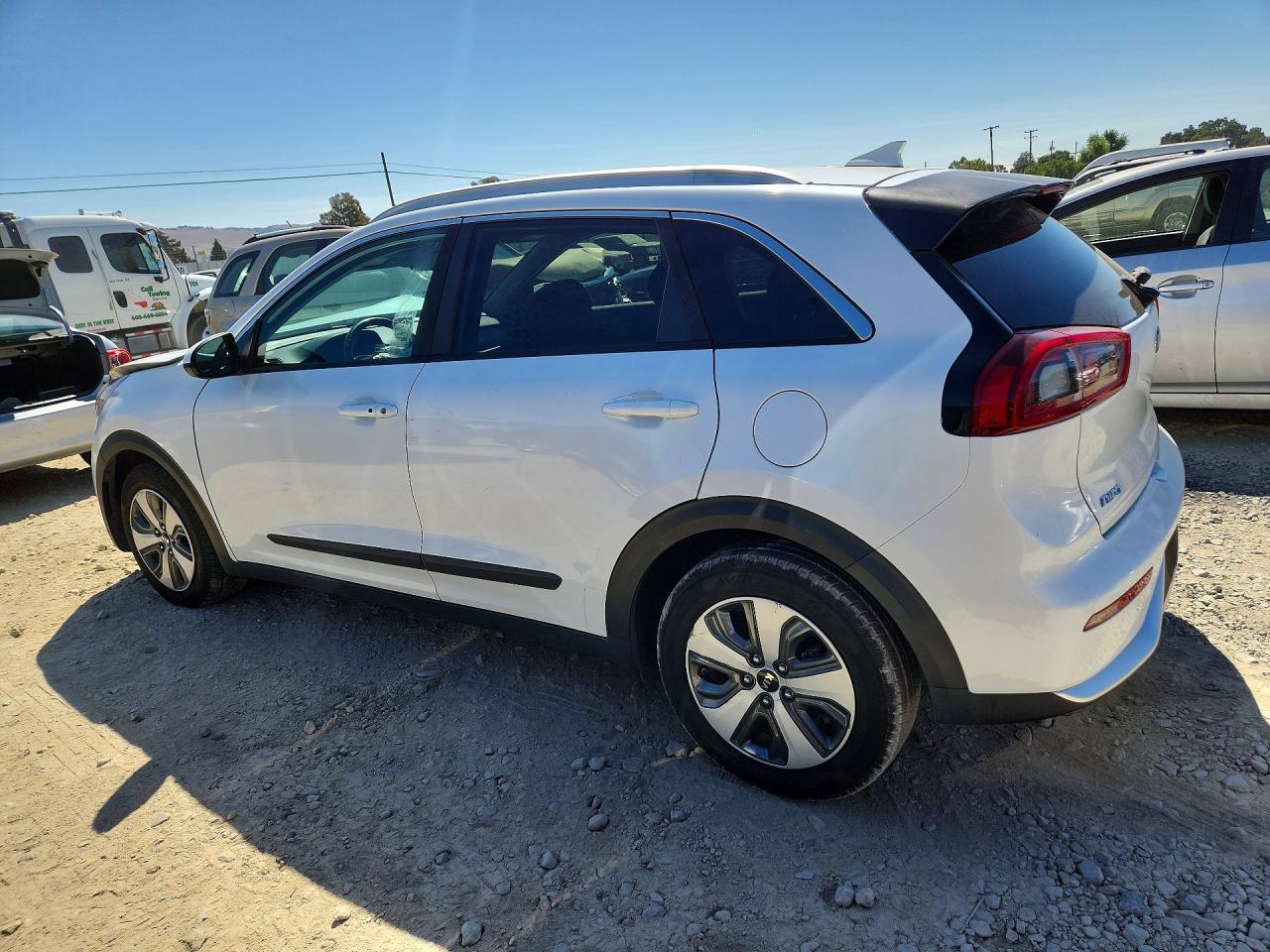 2019 KIA NIRO LX — снимка 2
