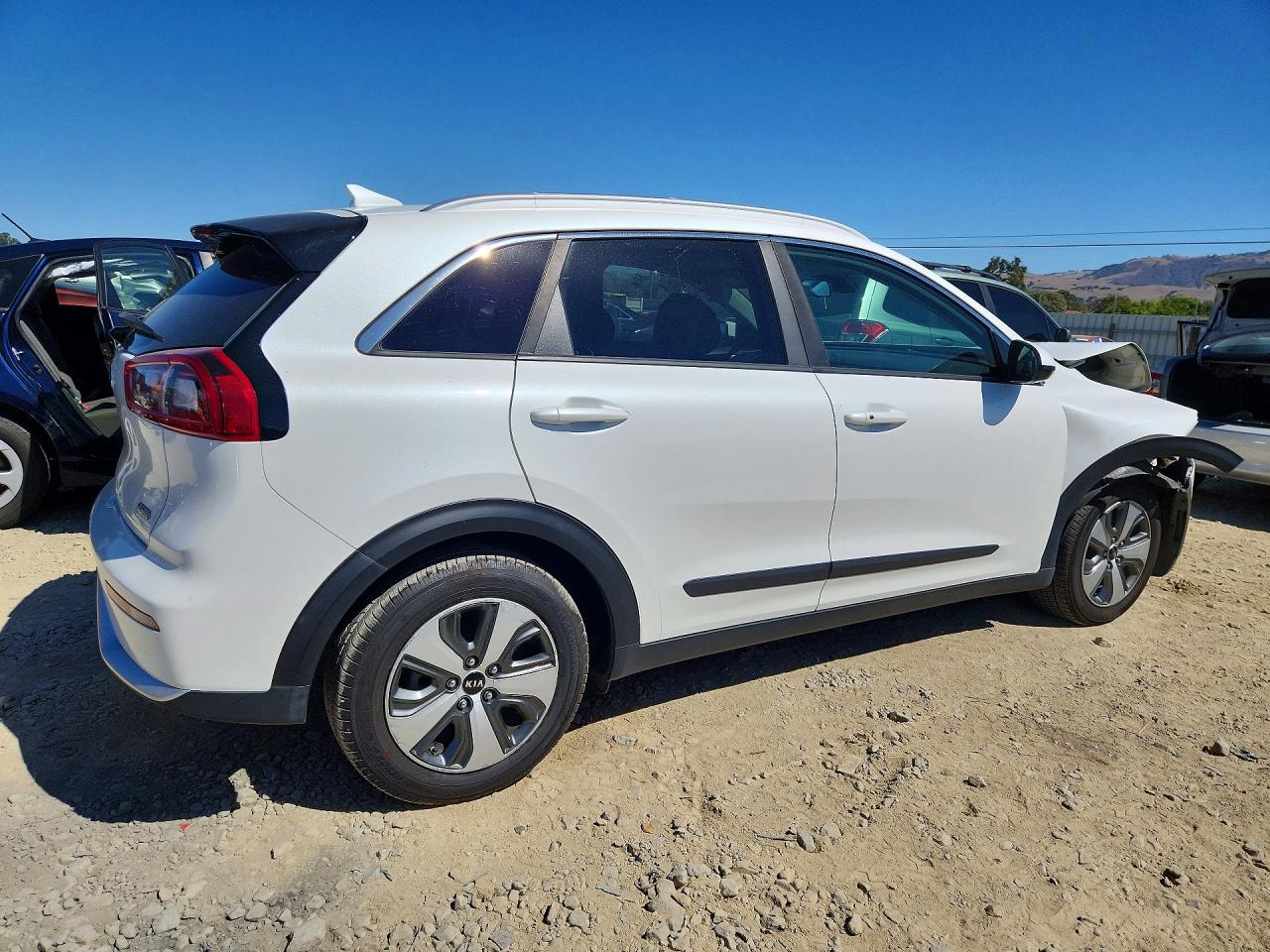 2019 KIA NIRO LX — снимка 3