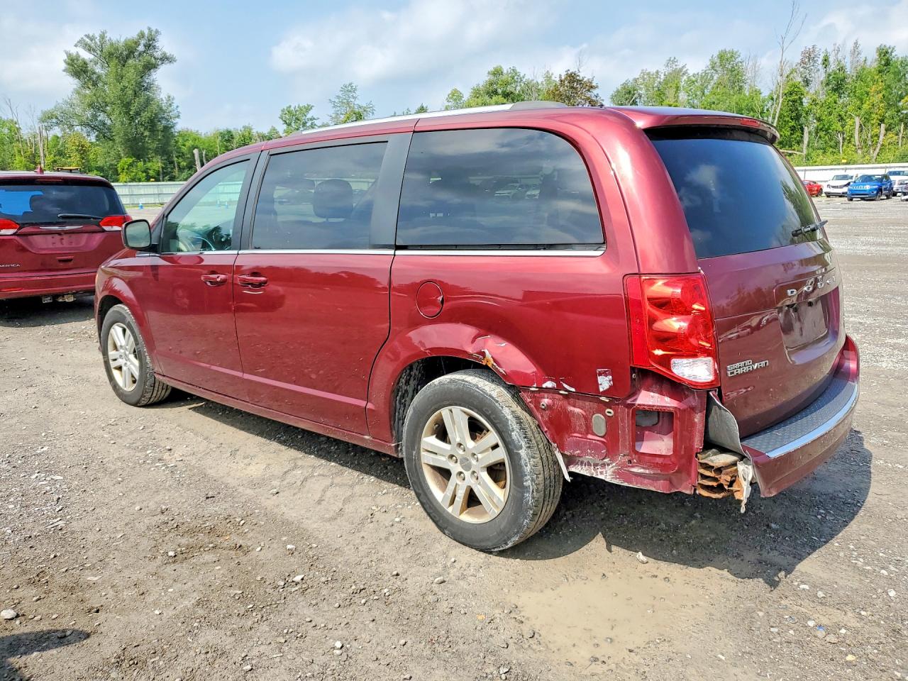 2018 DODGE GRAND CARAVAN SXT — снимка 2