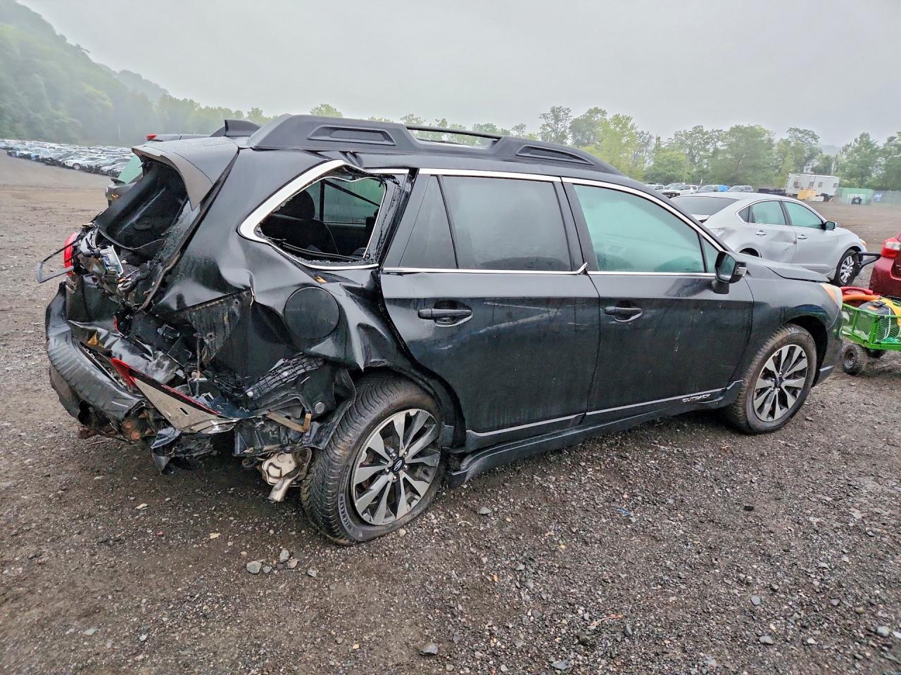 2016 SUBARU OUTBACK 3.6R LIMITED — снимка 3
