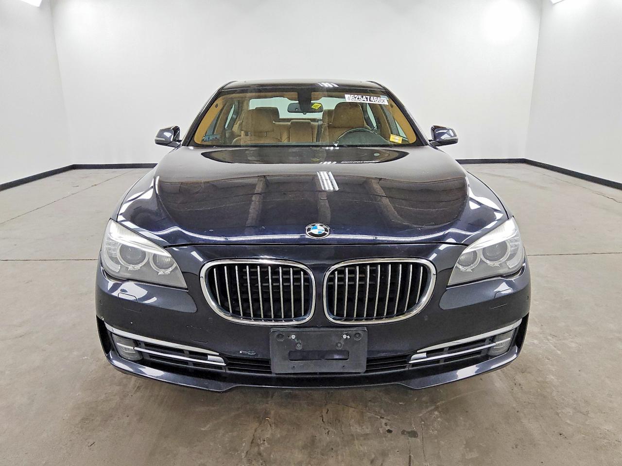 2013 BMW 750 XI — снимка 5