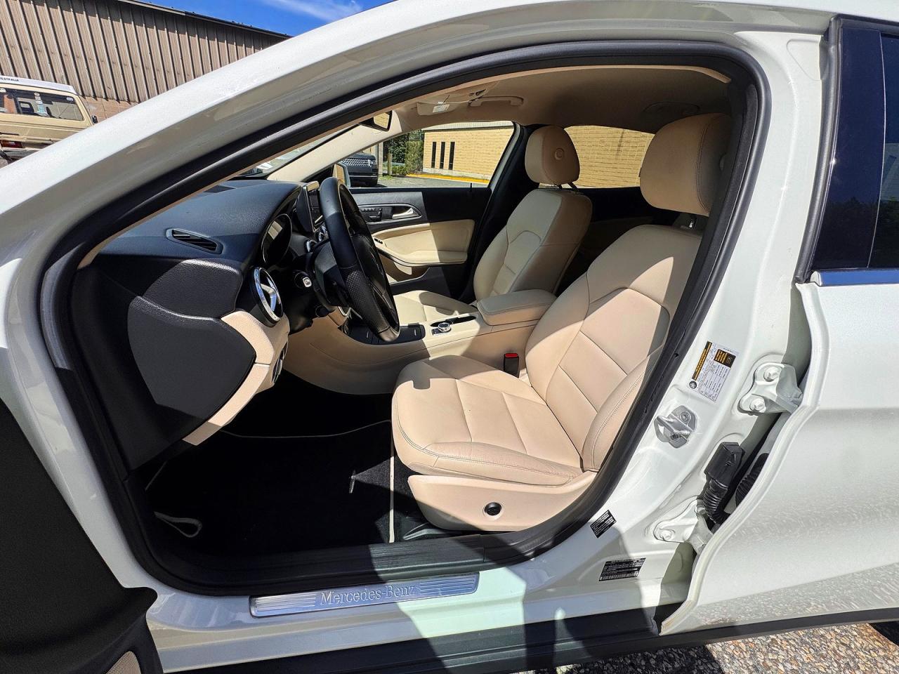 2015 MERCEDES-BENZ GLA 250 4MATIC — снимка 5