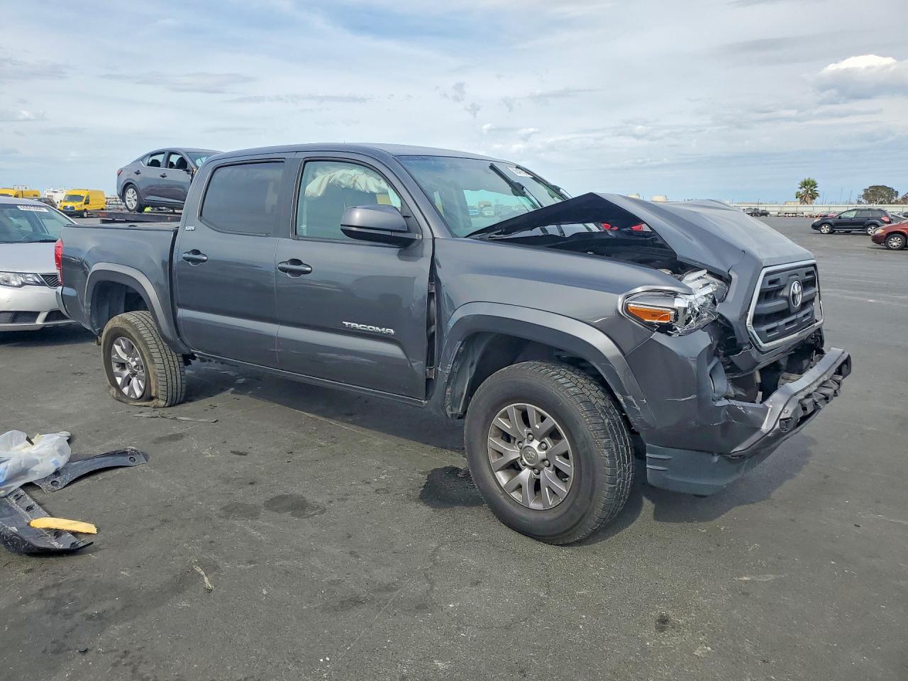 2017 TOYOTA TACOMA SR5 V6 — снимка 4