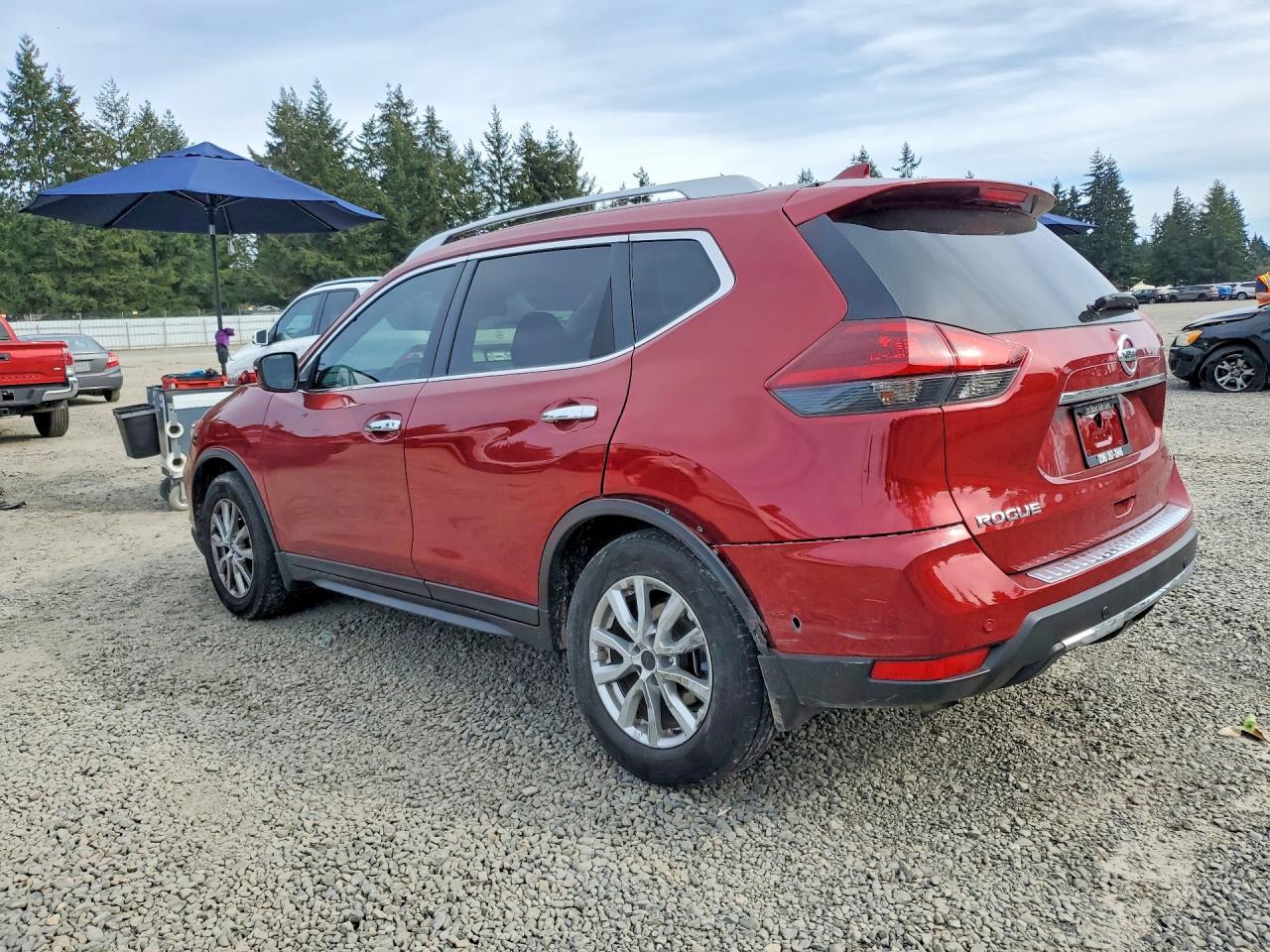 2019 NISSAN ROGUE SV — снимка 2