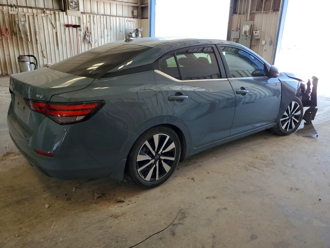 2024 NISSAN SENTRA SV — снимка 3