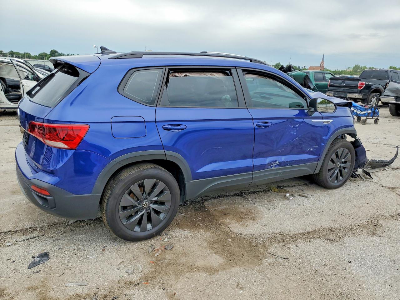 2022 VOLKSWAGEN TAOS S — снимка 3