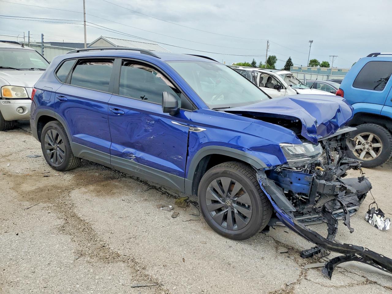 2022 VOLKSWAGEN TAOS S — снимка 4