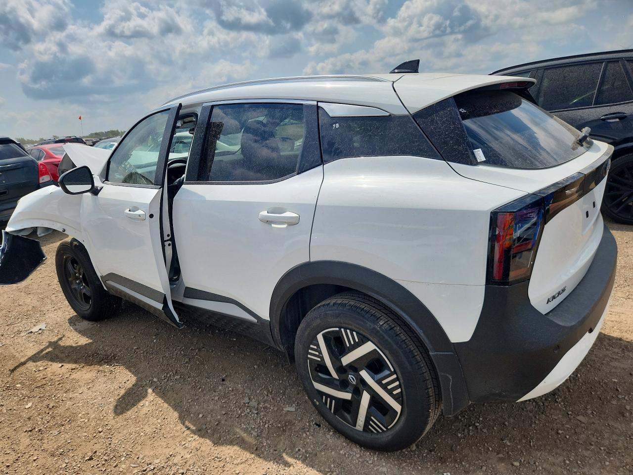 2026 NISSAN KICKS SV — снимка 2