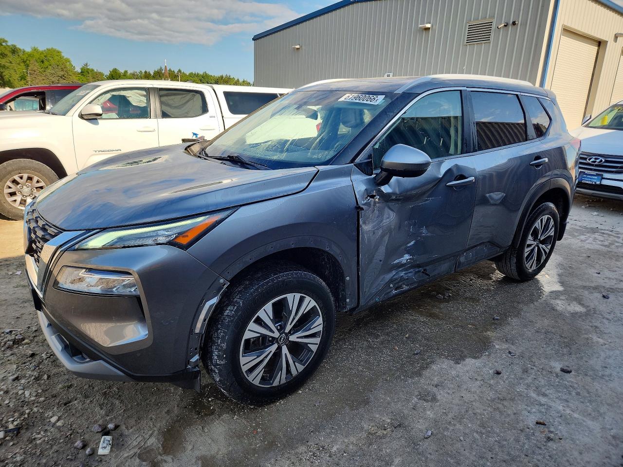 2022 NISSAN ROGUE SV