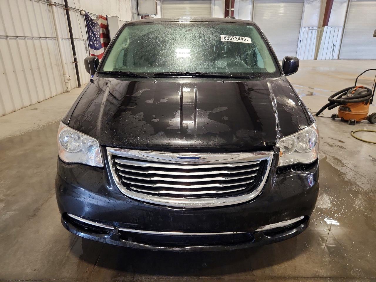 2016 CHRYSLER TOWN & COUNTRY TOURING — снимка 5
