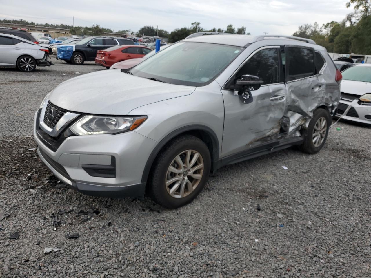 2019 NISSAN ROGUE S