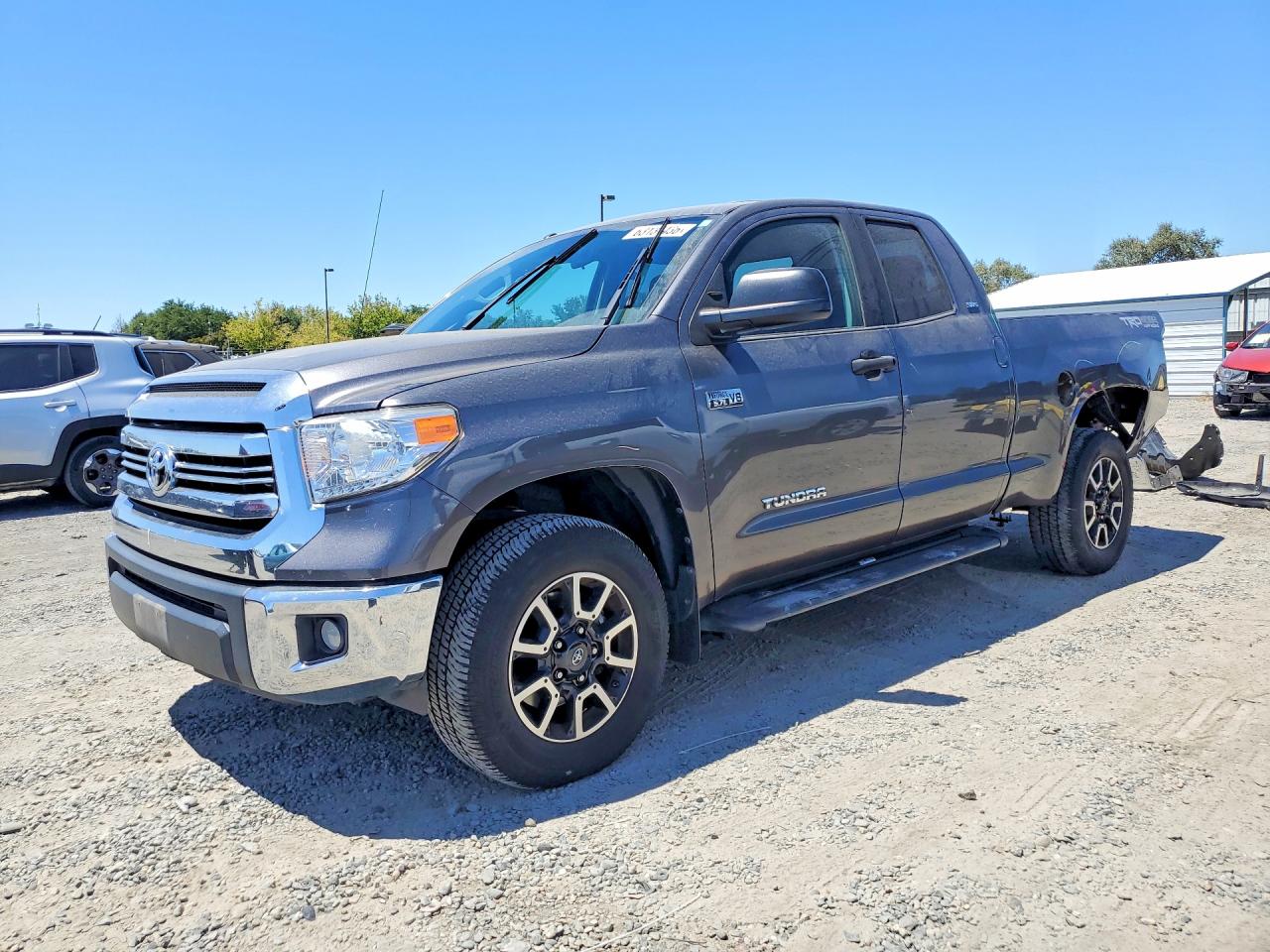 2016 TOYOTA TUNDRA SR5