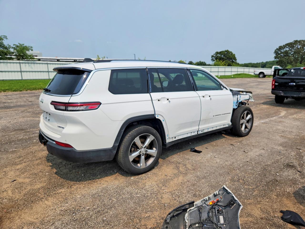 2021 JEEP GRAND CHEROKEE L LIMITED — снимка 3