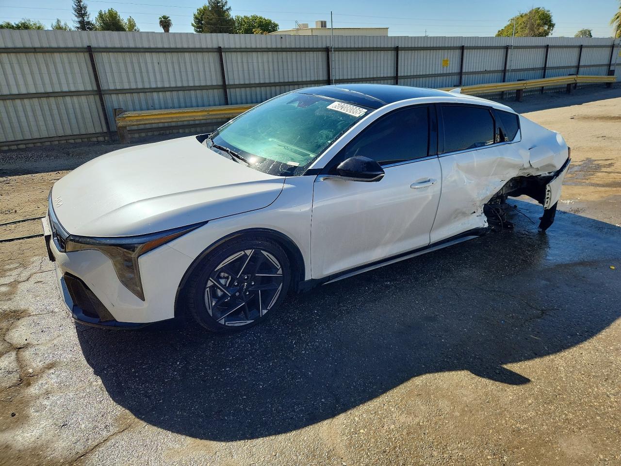 2025 KIA K4 GT LINE