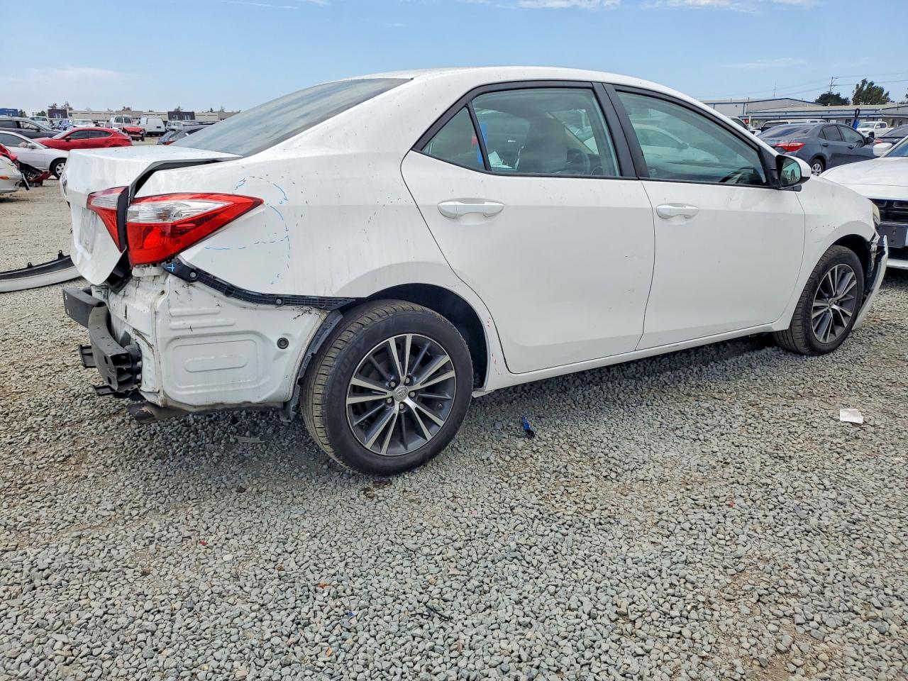 2016 TOYOTA COROLLA — снимка 3