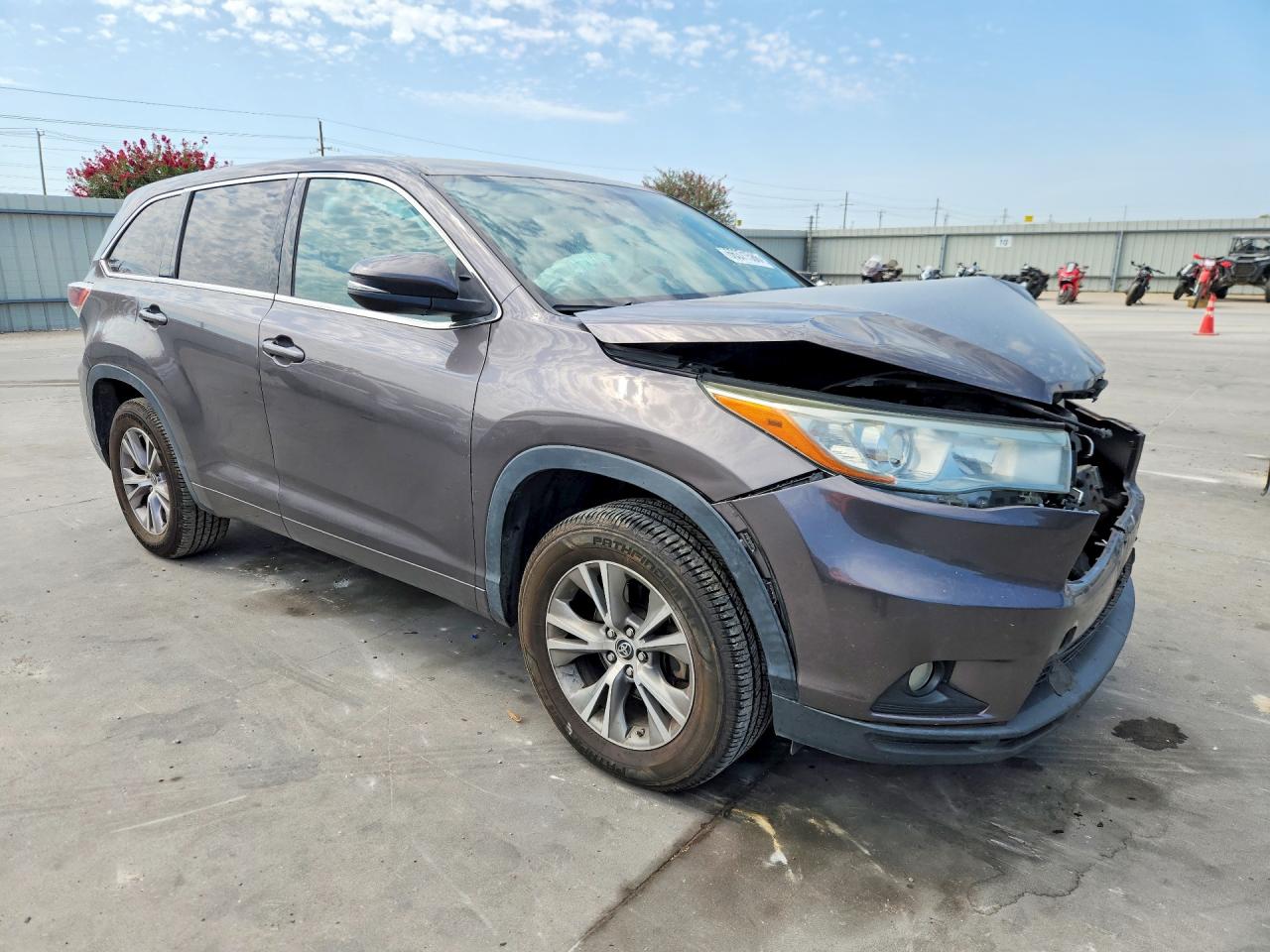 2016 TOYOTA HIGHLANDER LE PLUS — снимка 4
