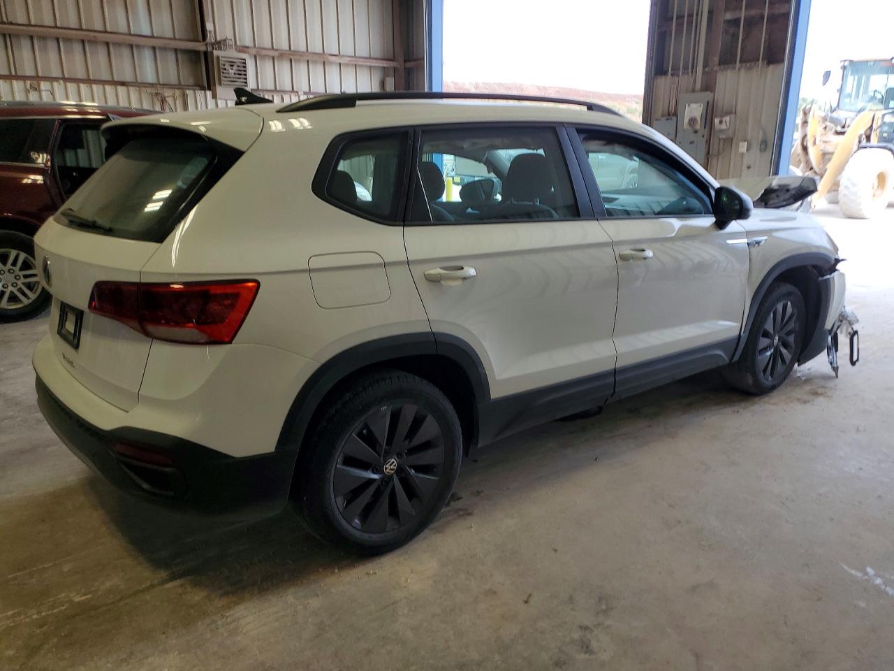 2022 VOLKSWAGEN TAOS S — снимка 3