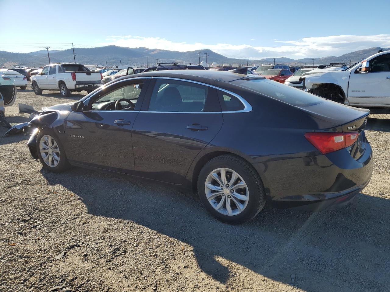 2023 CHEVROLET MALIBU LT — снимка 2
