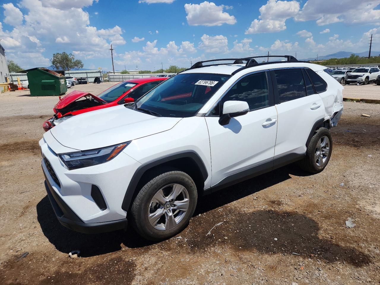 2024 TOYOTA RAV4 XLE