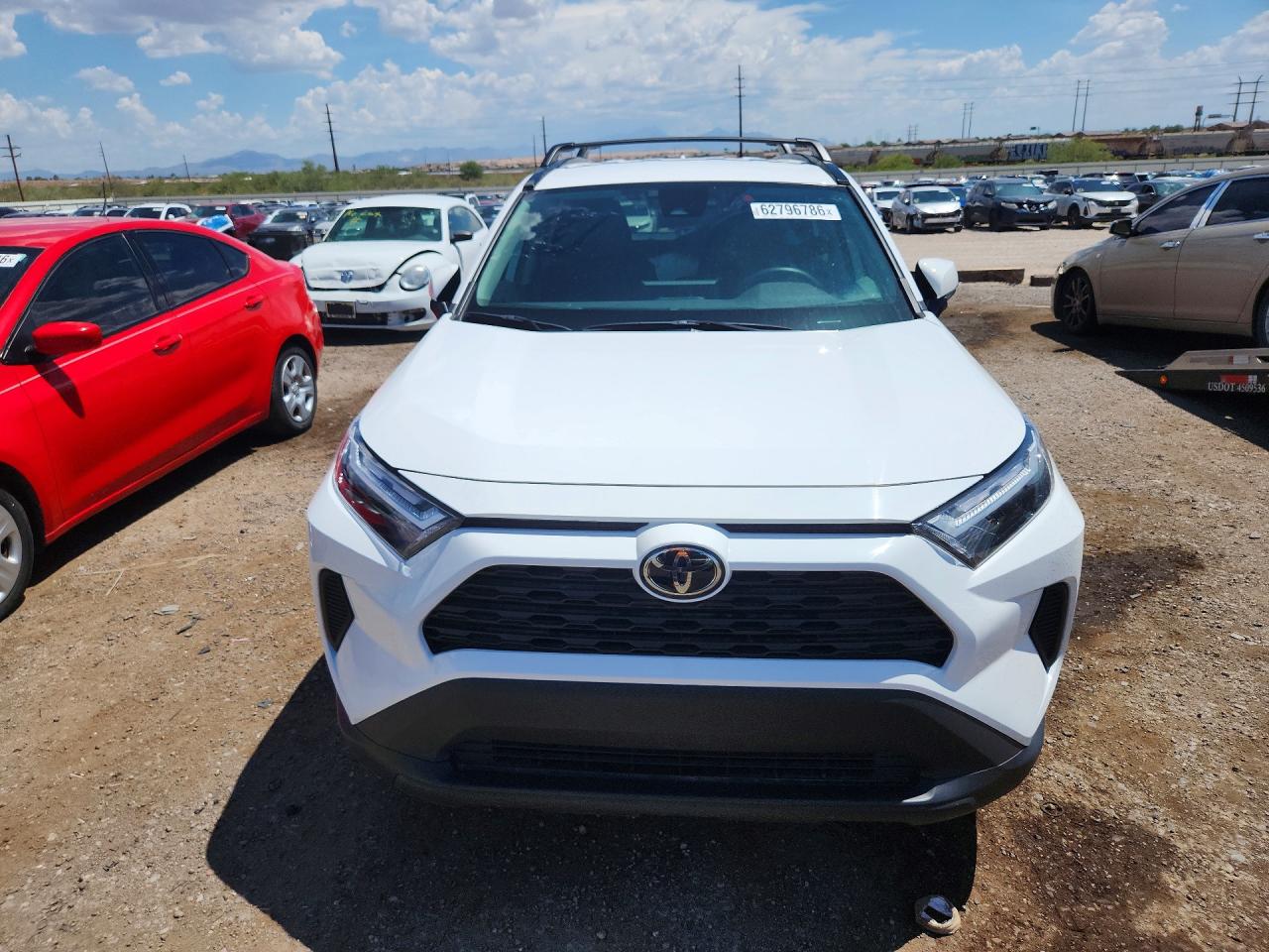 2024 TOYOTA RAV4 XLE — снимка 5