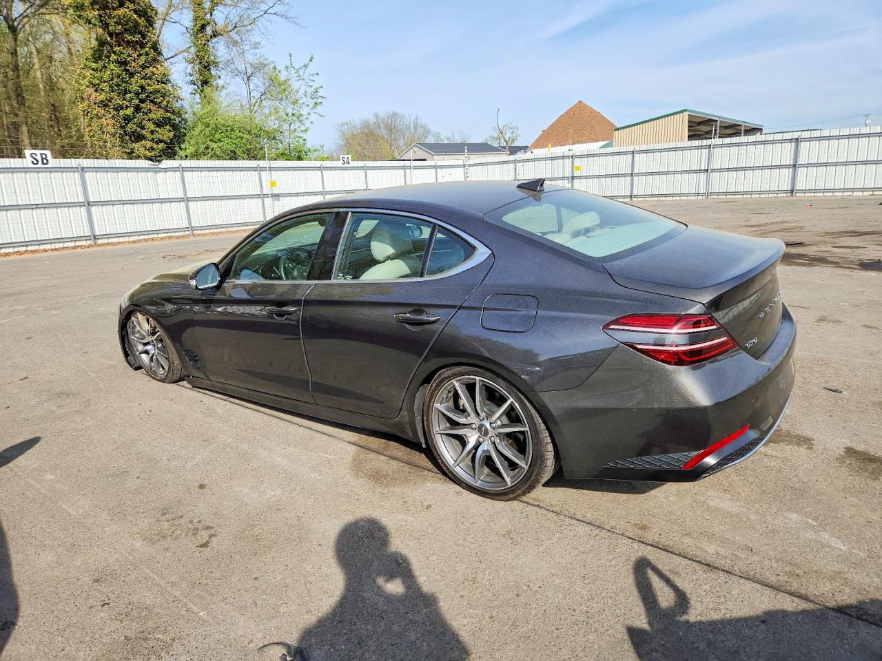 2023 GENESIS G70 2.0T — снимка 2