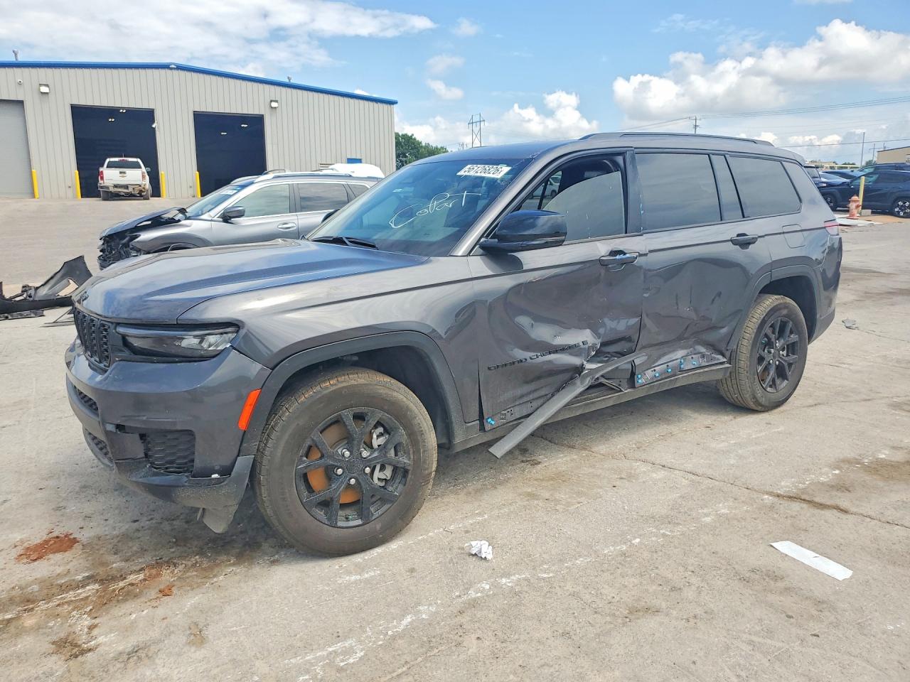 2025 JEEP GRAND CHEROKEE L LAREDO