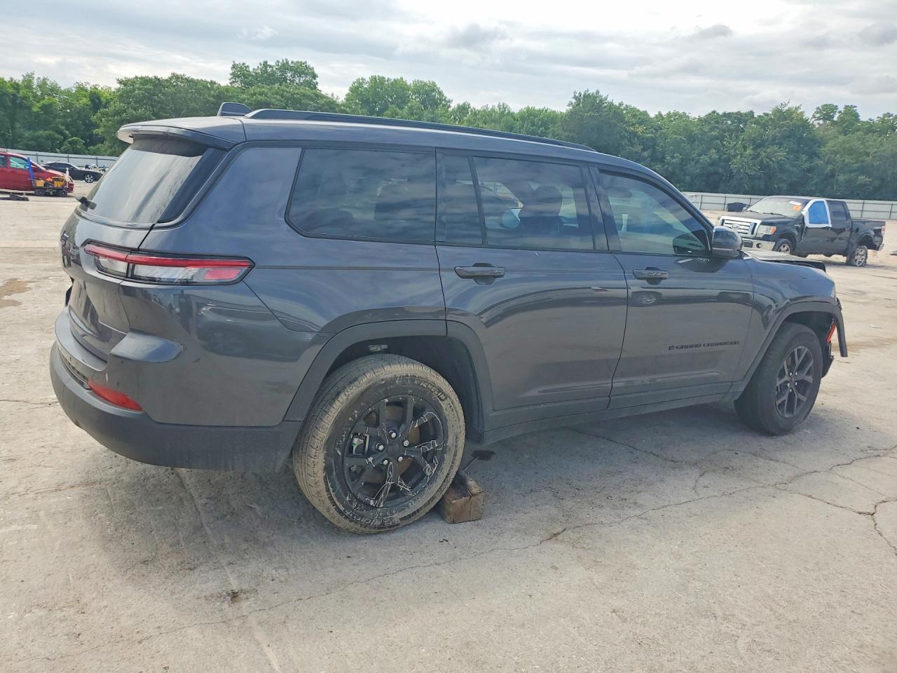 2025 JEEP GRAND CHEROKEE L LAREDO — снимка 3